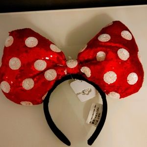 Minnie Mouse Original Bow Super Sized